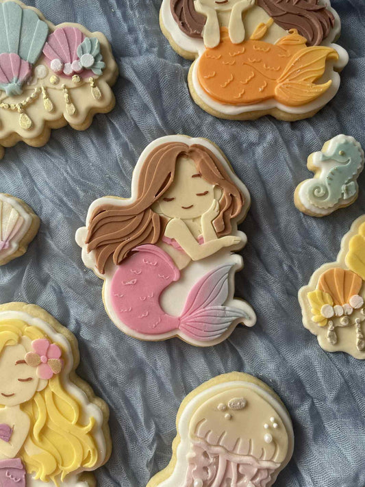 Mermaid laying down - Cookie Cutter & Stamp