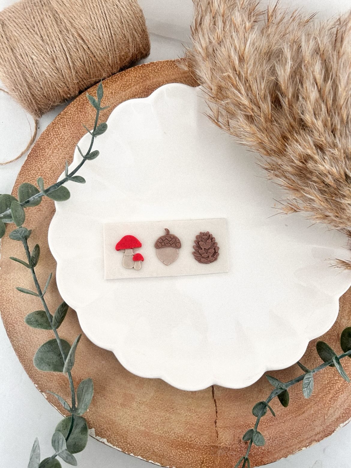 Mushroom acorn and pine cone plate - Cookie Cutter & Stamp