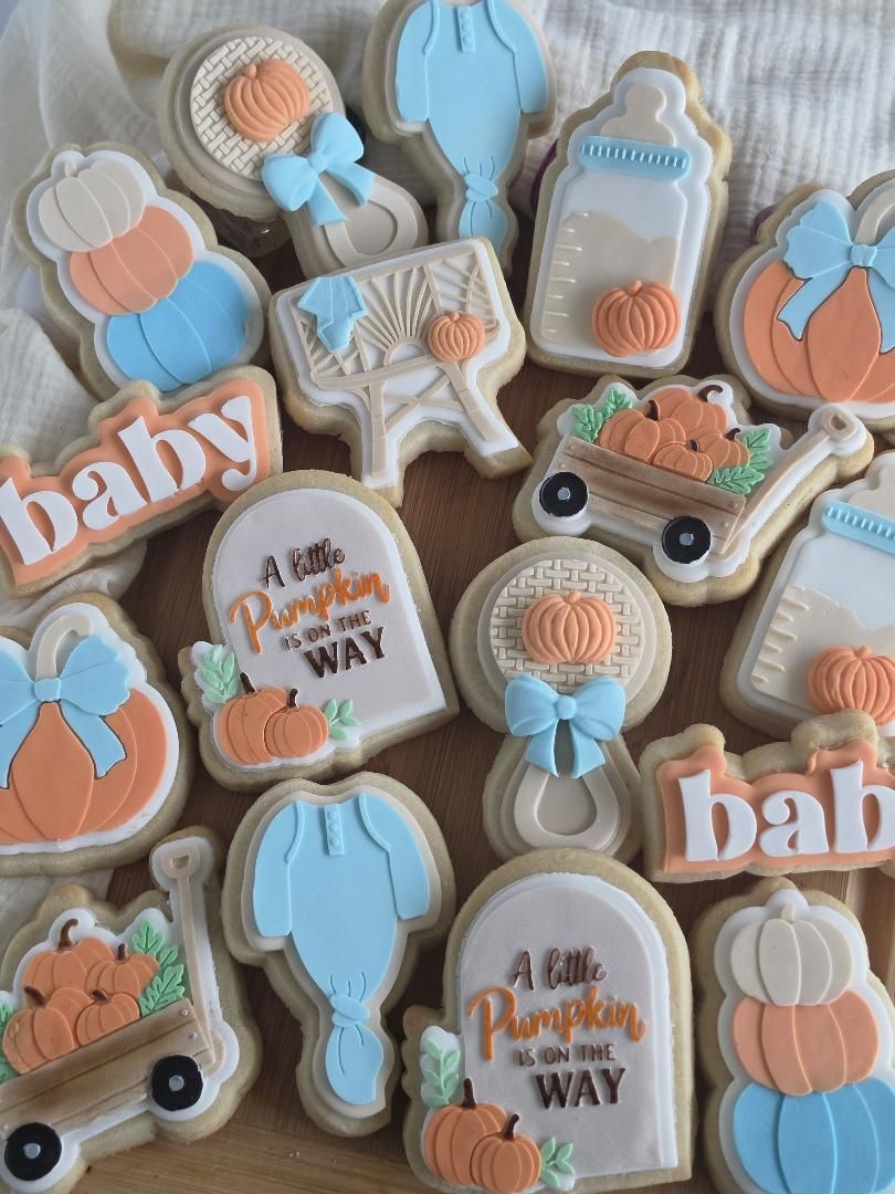 A little pumpkin arch - Cookie Cutter & Stamp