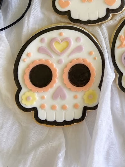 Sugar skull with heart  - Cookie Cutter & Stamp