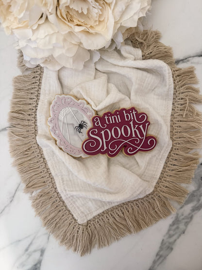 A tini bit spooky - Cookie Cutter & Stamp
