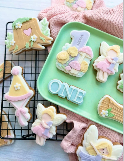 Tree Stump with engraved heart - Cookie Cutter & Stamp